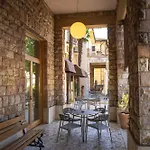 Moderno Hotel