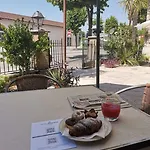 Hotel Moderno 3*