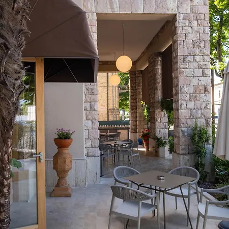 Moderno Hotel Assisi