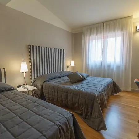 Moderno Szálloda 3*